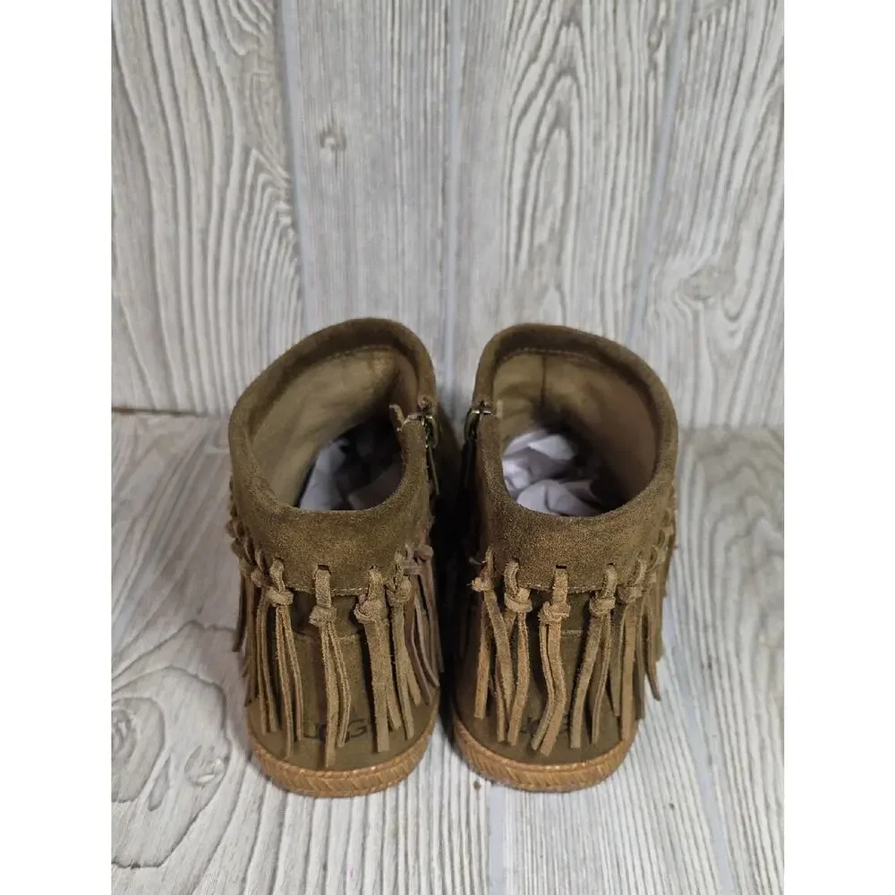 UGG Shenandoah Fringe Brown Suede Ankle Boots Womens Size 8.5